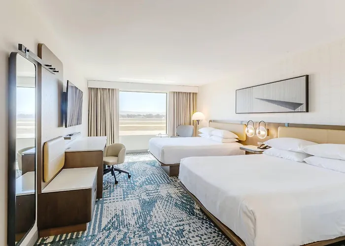 Radisson Hotel Santa Maria